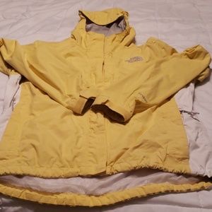 Northface  hyvent jacket size medium